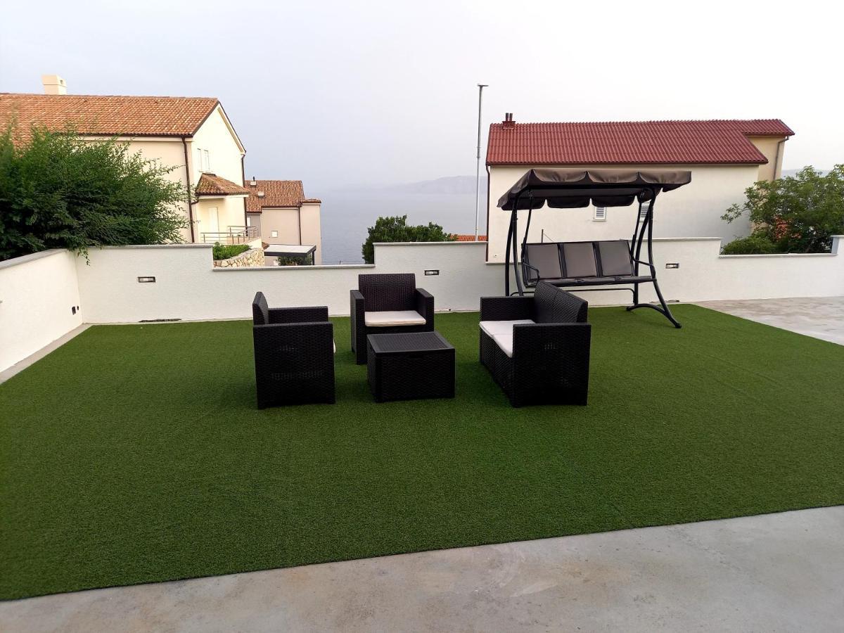Apartment Lea Mataija Novi Vinodolski Εξωτερικό φωτογραφία